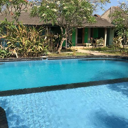 Maha Putri Bungalows Quần đảo Gili Ngoại thất bức ảnh