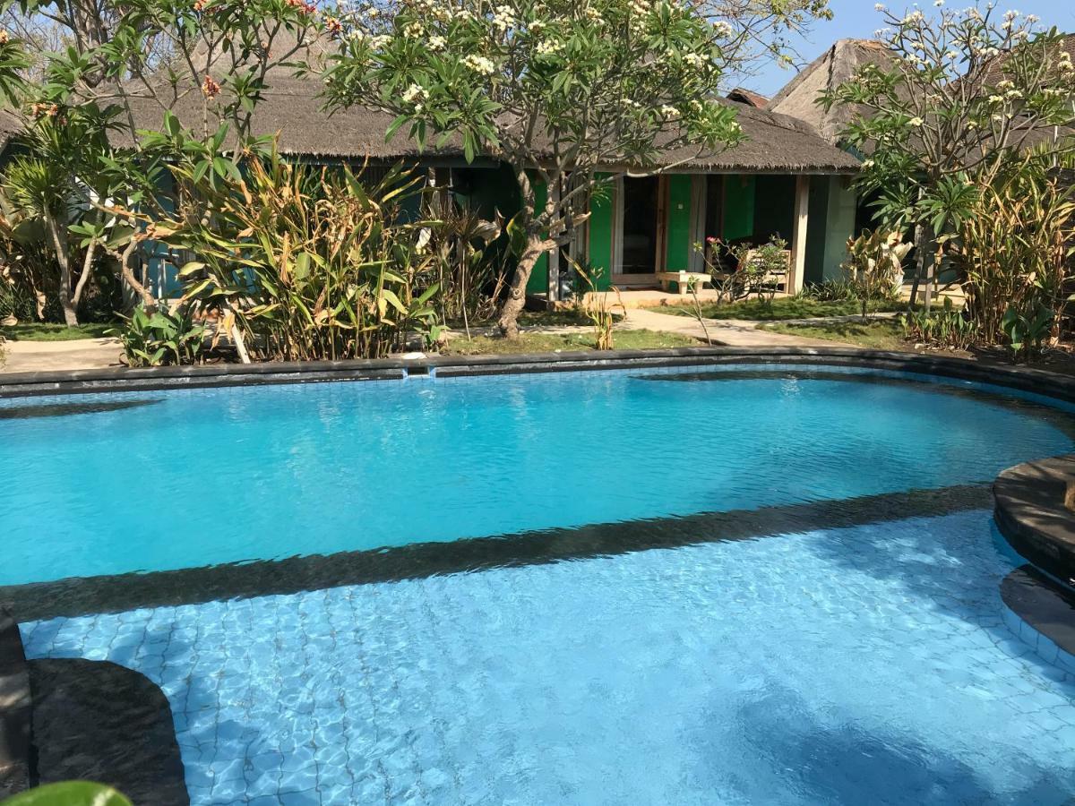 Maha Putri Bungalows Quần đảo Gili Ngoại thất bức ảnh